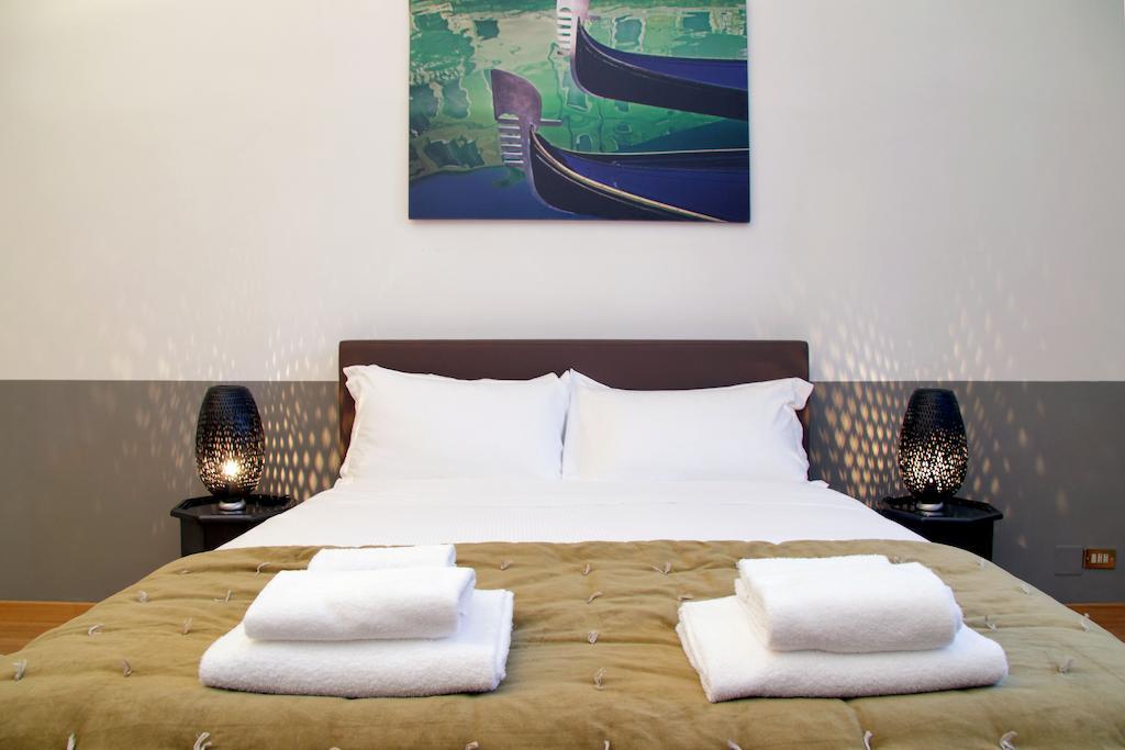 Da Sabrina Cavour 57 Apartment Rome Bagian luar foto