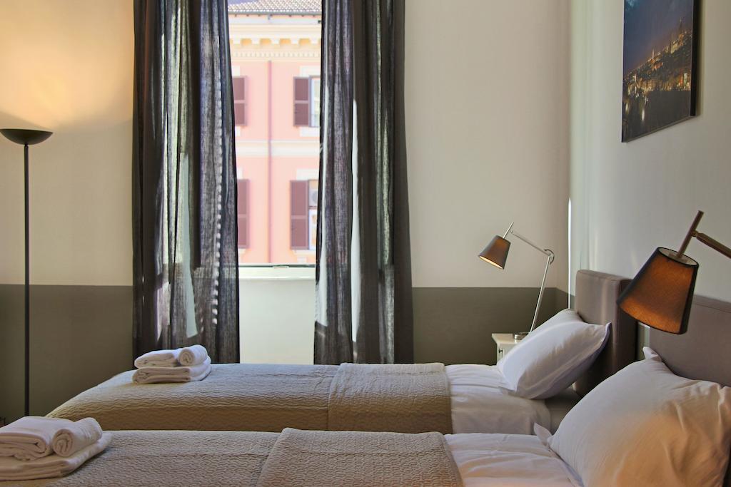 Da Sabrina Cavour 57 Apartment Rome Bagian luar foto